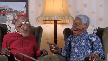 Les marionettes de Desmond Tutu et Nelson Mandela dans l'émission ZANews